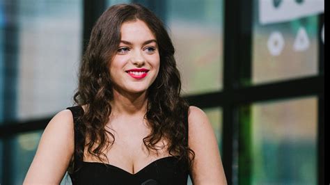 odeya rush discusses getting into character for dear dictator