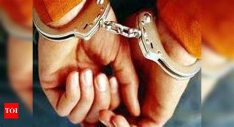 2 Arrested For Running Sex Racket At Massage Centre Kolhapur News