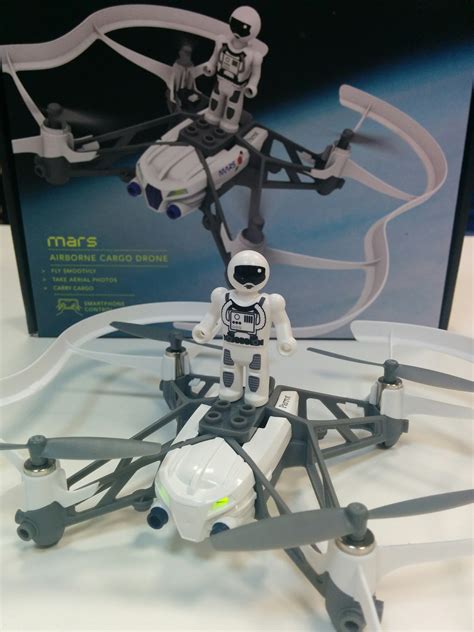case  drones  schools macquarie ict innovations centre
