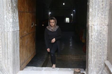 Yazidi Woman Who Was Made Sex Slave By Isis Shocked To See Her Captor