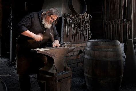 blacksmith smithery pinterest blacksmithing blacksmith forge