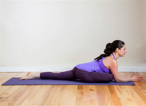 8 simple poses to loosen those tight hips healthy food