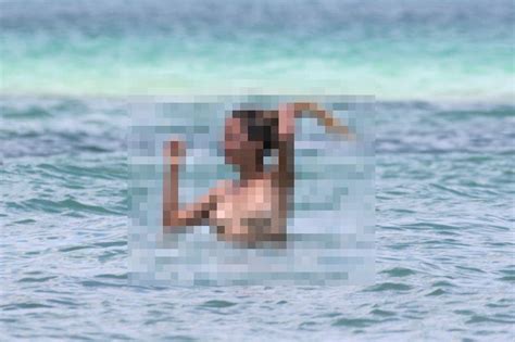 【画像】美人女優がすっぴん＋全裸でヌーディストビーチに現れた結果・・・マジかよ・・・ ポッカキット