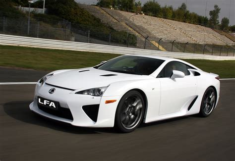 lexus lfa    production