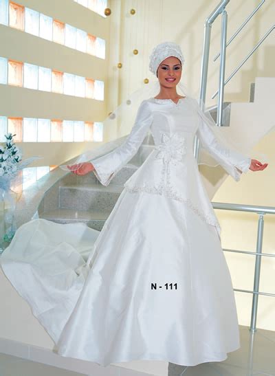 صور فساتين زفاف للمحجبات روعة 2012 منتديات برق