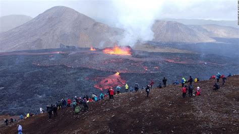 surprising images burning lava   volcano attracts thousands  tourists  iceland
