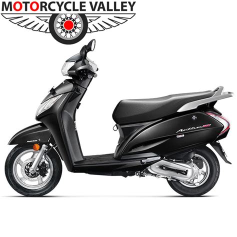 honda activa  scooter feature review motorbike review