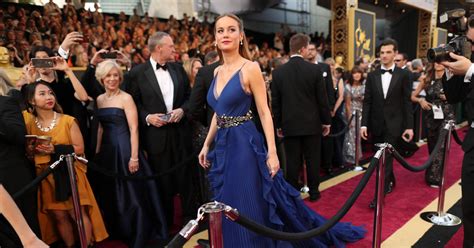 brie larson the best candid moments from the oscars red