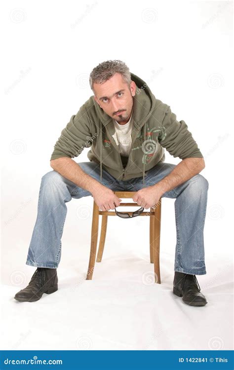 zittende man zijdelings zittende man hydraterende gratis foto hordijk takinquanded