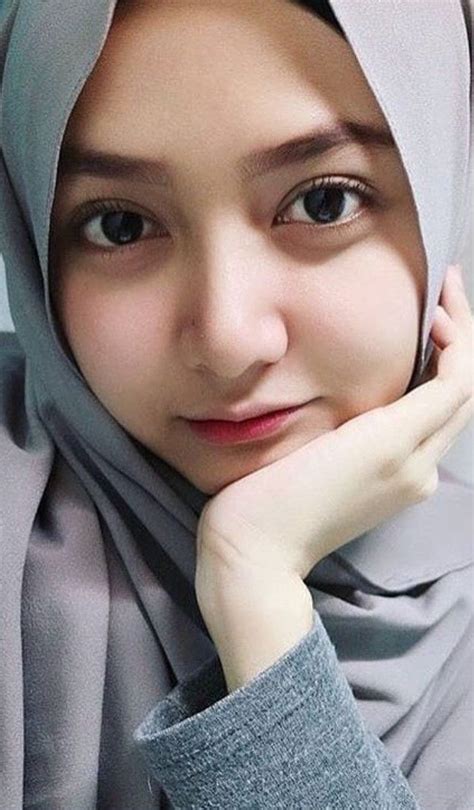 Pin Oleh S Wahyana Di Hijab Jilbab Cantik Gadis Cantik