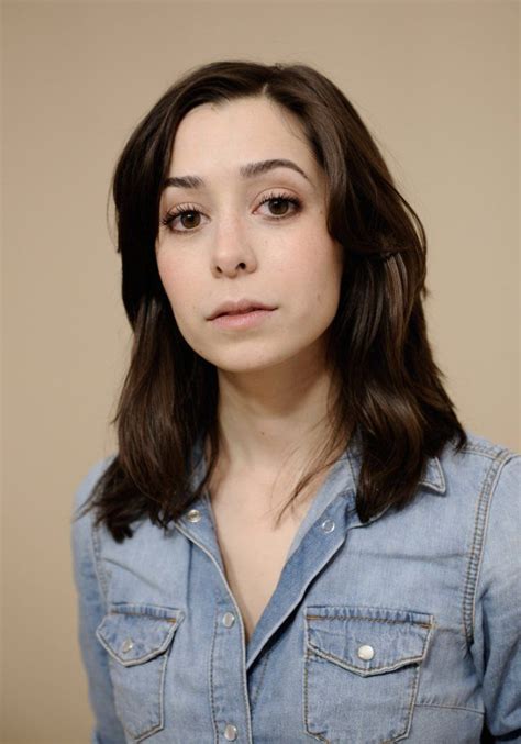 Pictures And Photos Of Cristin Milioti Short Hair Updo How I Met Your