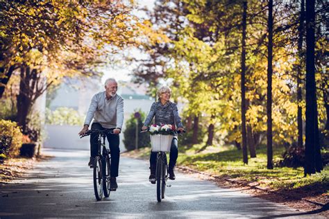 de fiets brengt senioren verder fietsen