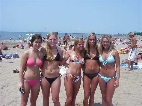 beach voyeur outdoors bikini panties mature teen group 12 pics