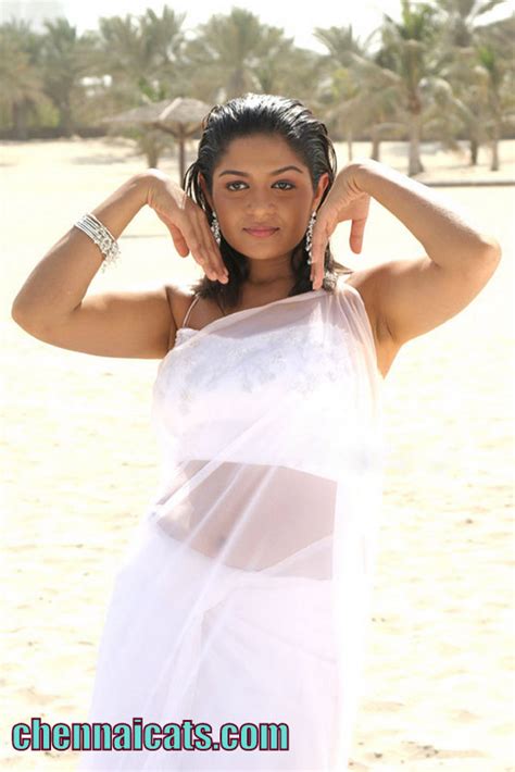 hot hot actres karthika malayalam hot actress images
