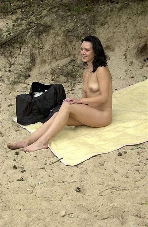 a babe sunbathing nude voyeur content 12 pics