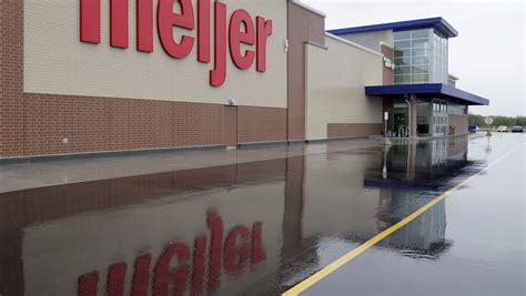 meijer pharmacies  offer preregistration  covid  vaccine