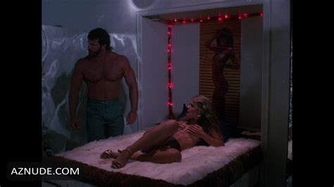 sex appeal nude scenes aznude men