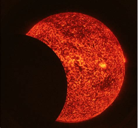 shaky solar eclipse spotted  space video space