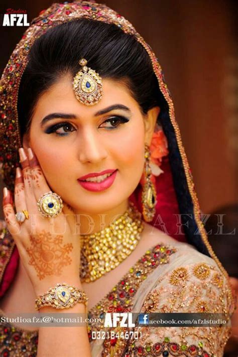 pin by imran khan on bride in 2019 jewelry beautiful indian actress indian outfits