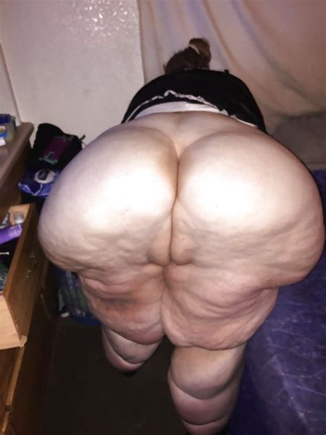 extra wide monster booty ssbbw 6 pics xhamster