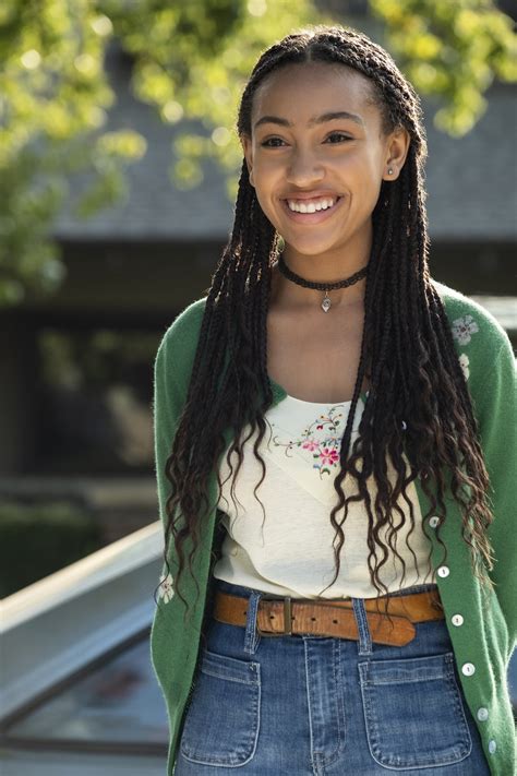 Newcomer Lexi Underwood Stars In Hulu’s Little Fires Everywhere Los