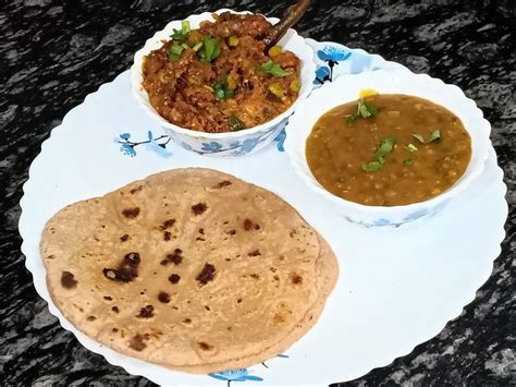 khapli wheat flour roti recipe delishably