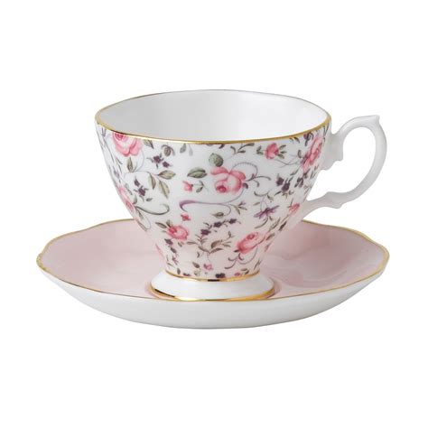tasse  cafe avec soucoupe rose confetti vintage tea cups vintage tea cups pretty tea cups