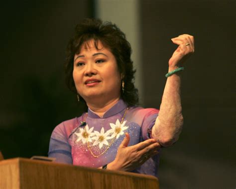 Forty Years Later ‘napalm Girl Speaks In O C – Orange County Register