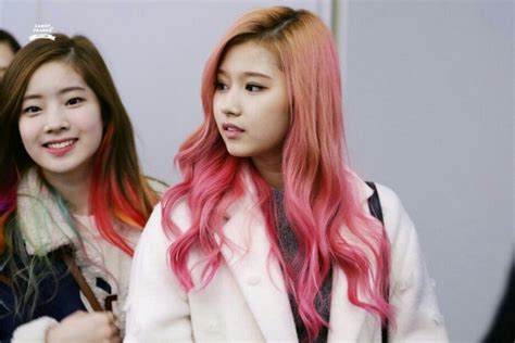 12 of twice s sana s most unforgettable hairstyles since