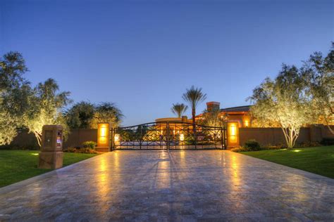 view  homes  sale  paradise valley