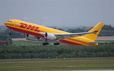 dhl continues  growth   backlog cargo facts