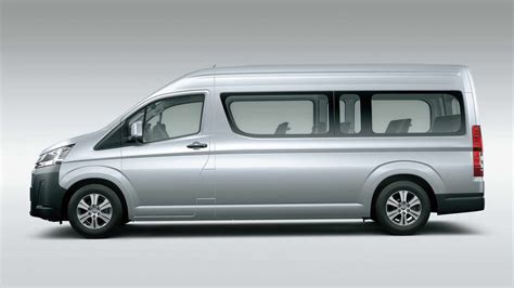 toyota hiace    family received   bonneted layout