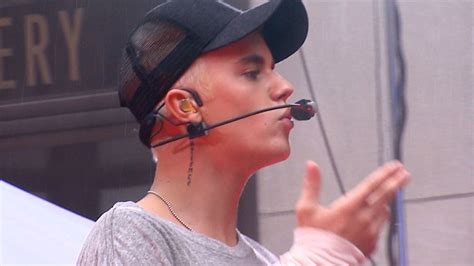 Justin Bieber Caught Complaining On Camera During Today Show Performance