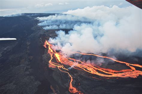 volcano   response  mauna loas  eruption