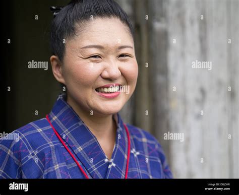 okinawan woman  res stock photography  images alamy