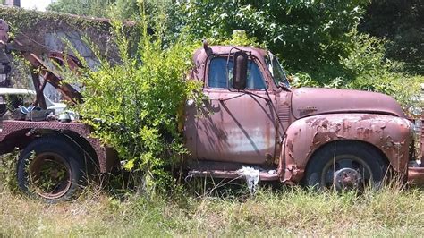 Rusty Old Chevy Old Trucks Tow Truck Abandoned Cars