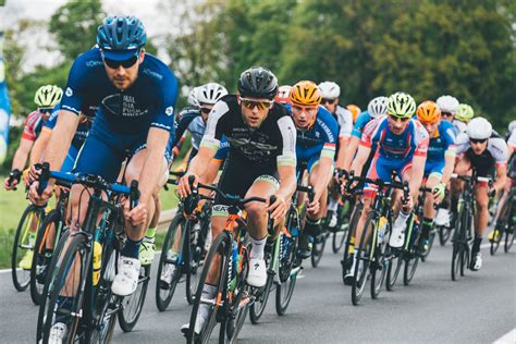 cyclists improve  performance  brain endurance training university  birmingham