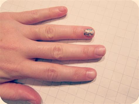 how to remove glitter nail polish or dark nail polish in one swipe yes