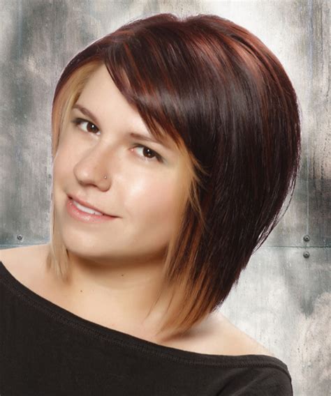 Medium Straight Casual Layered Bob Hairstyle With Side