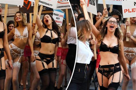 lingerie march sydney hordes of scantily clade babes in very sexy campaign daily star