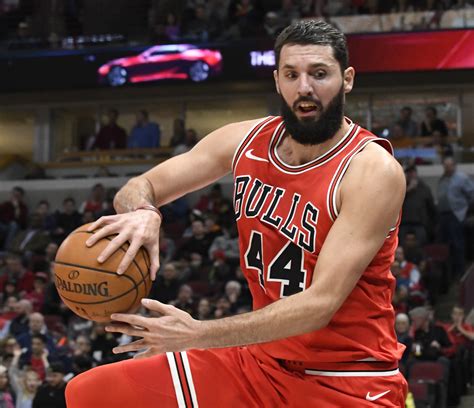 chicago bulls  overseas players   signing   agency