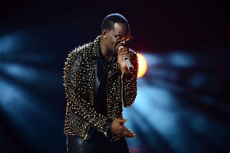 One Year Added To R Kelly S Prison Sentence In Sex Abuse Of Minors