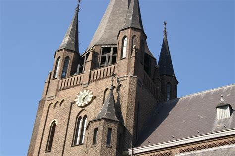 renovatie  willibrorduskerk veldhoven zeelst welkom van oorschot bouwtechniek advies