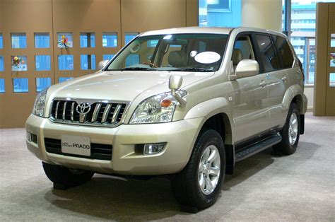 file toyota land cruiser prado jpg wikimedia commons