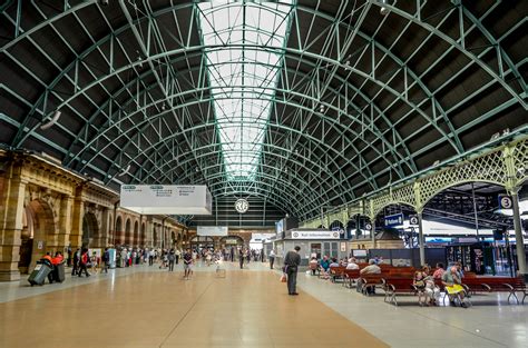 fileinside central railway station sydneyjpg wikimedia commons