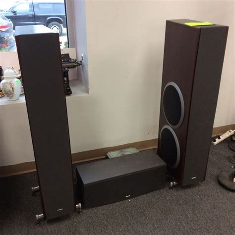 cambridge soundworks  speaker towers  center mc  sale  bellingham ma offerup