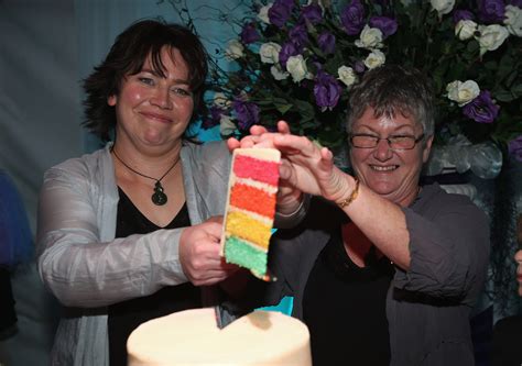 3 Adorable Same Sex Couples Get Married In New Zealand Now That It S Legal