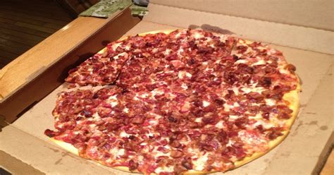 Told The Pizza Guy To Fuck This Bitch Up With Bacon His