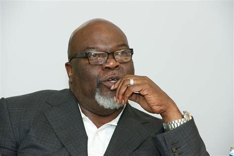 bishop td jakes speaks  divorce tells parents  stop    light