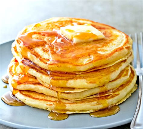fashion fluffy southern buttermilk pancakes due south